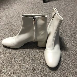 WORN ONCE Zara white platform heel boots